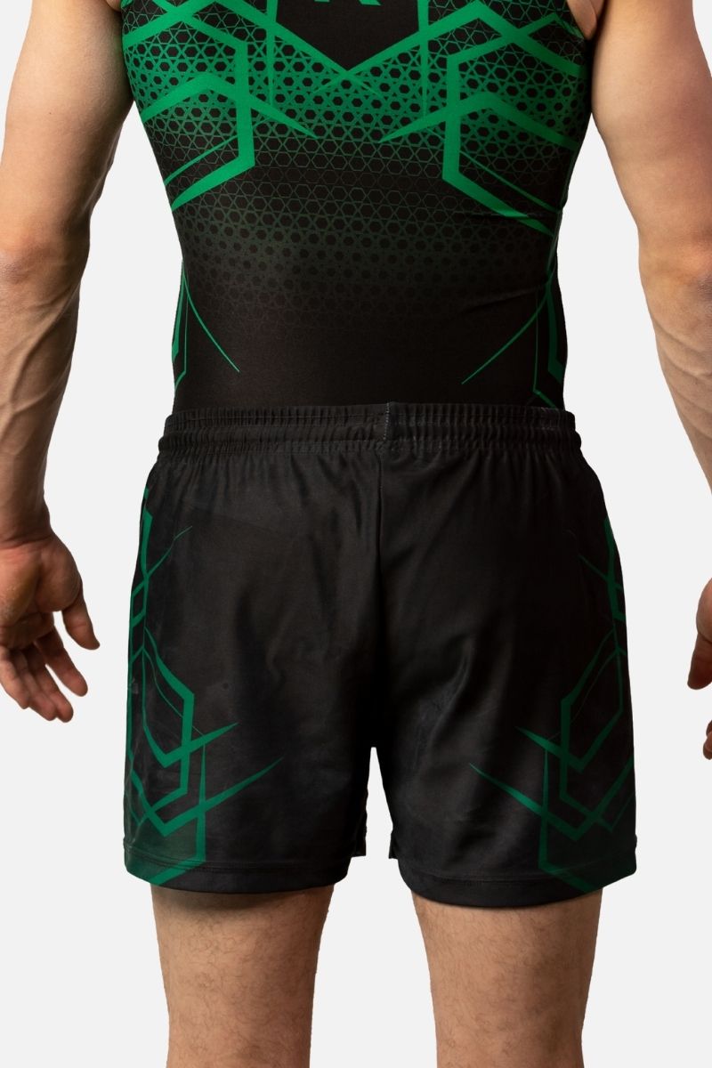 Schwarze und grüne Shorts „Determination“